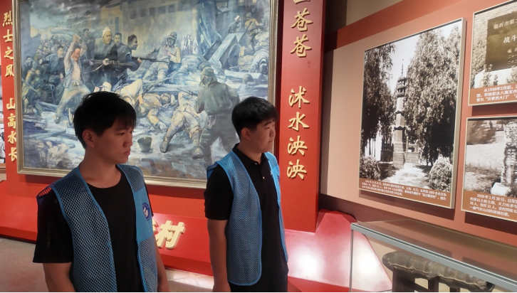 山东科技大学红途新履实践队走进华东野战军纪念馆寻访革命胜迹”
